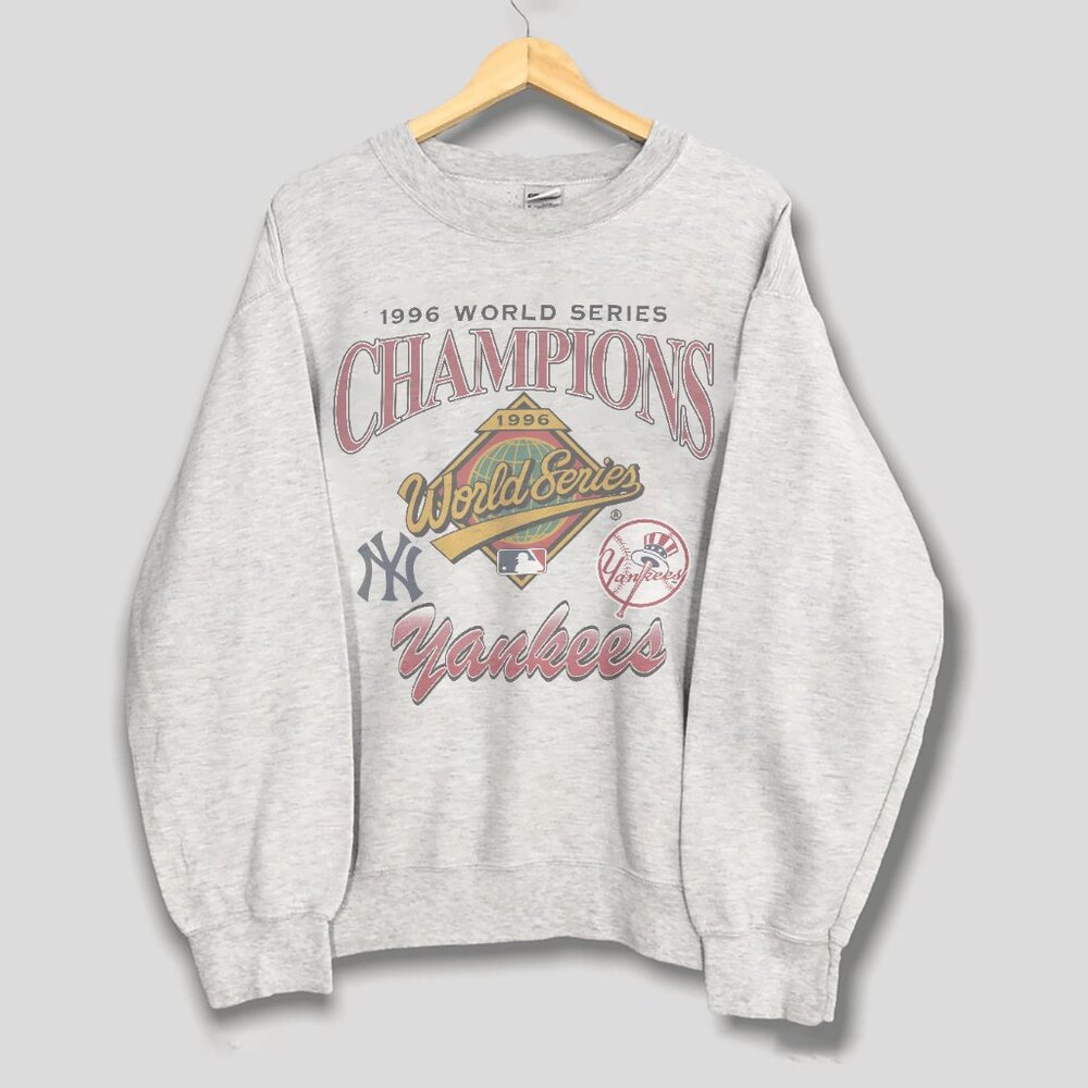 1996 New York Yankees Crewneck Sweatshirt, Retro MLB New York Baseball Shirt Tee